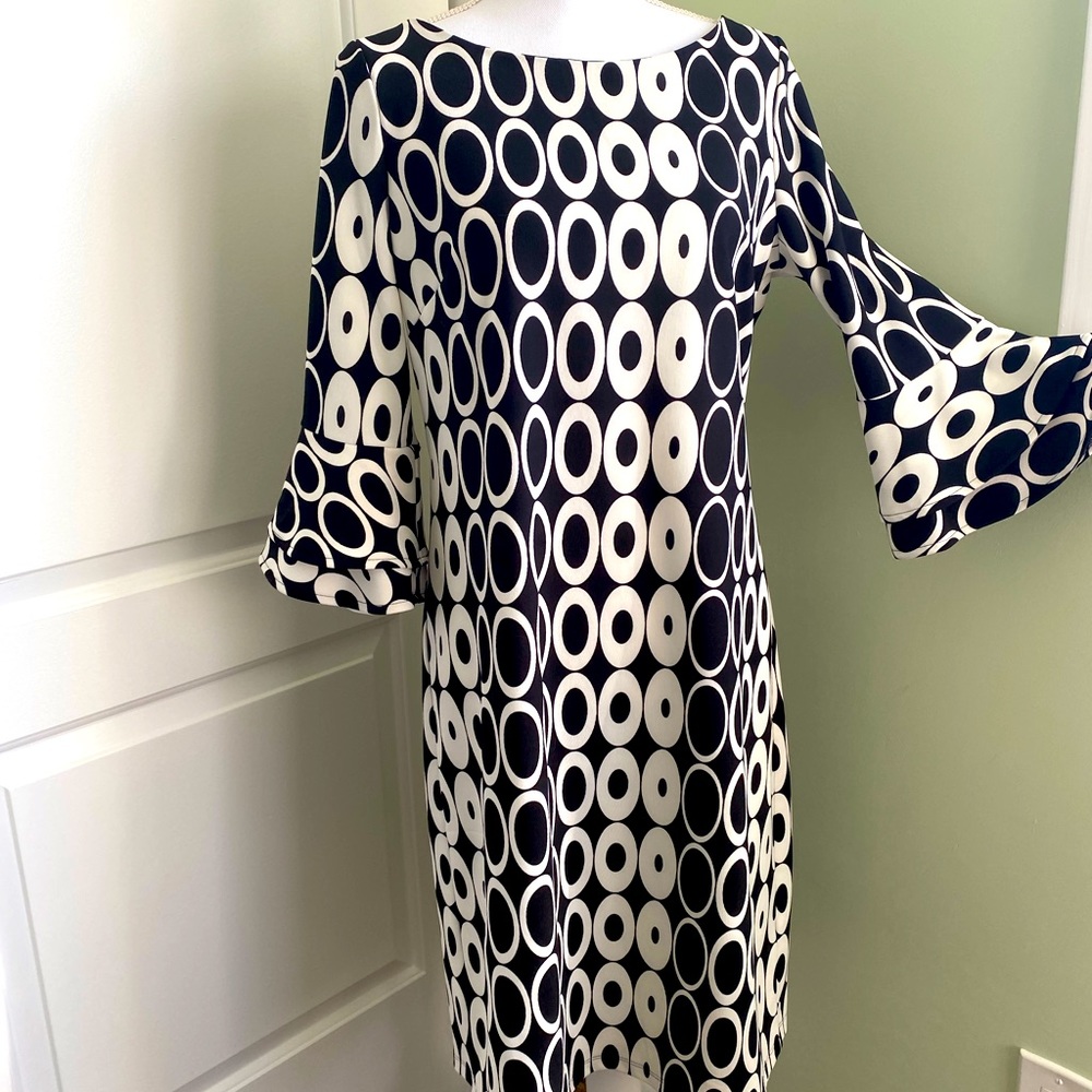 Dress Barn Geometric Black and White dress
